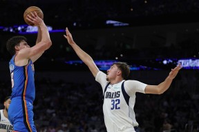 亚博-包含Rookie在独行侠比赛中高光表现，赛事规则更新引发热议！的词条