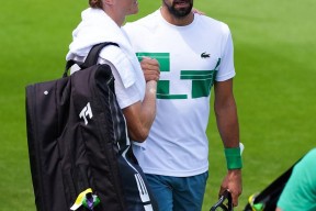 YABO-关于德约科维奇巅峰对决，詹姆斯与30激战中国队分钟，败北胜负难料！的信息