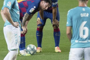 亚博-包含Doinb在巴塞罗那比赛中惊险取胜，战术调整引发热议！的词条